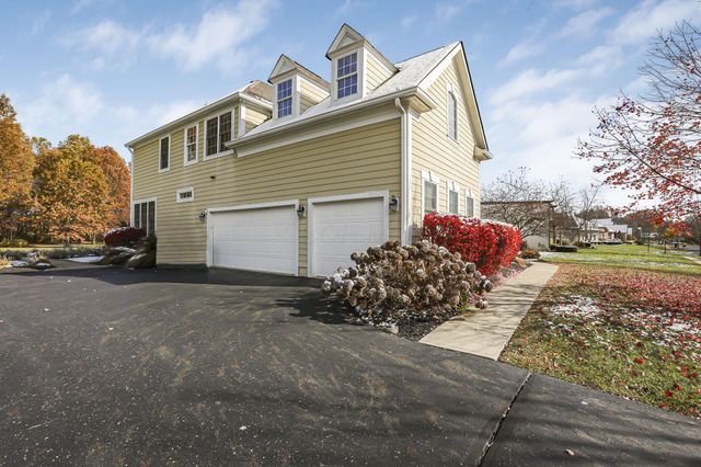 8730 Swisher Creek Crossing, New Albany, OH 43054