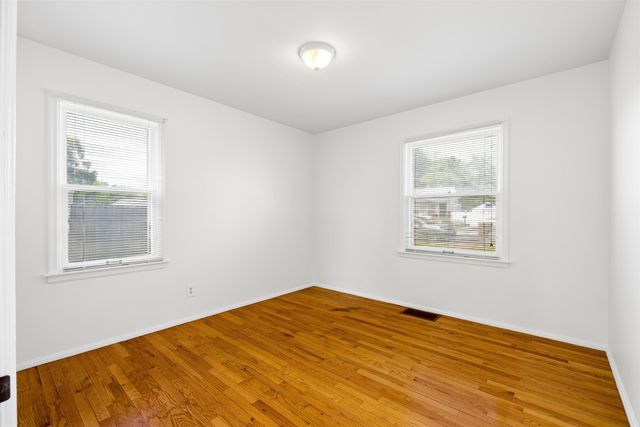 544 E Nebraska Ave, Spokane, WA 99208