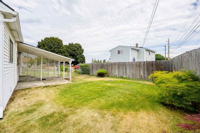 544 E Nebraska Ave, Spokane, WA 99208