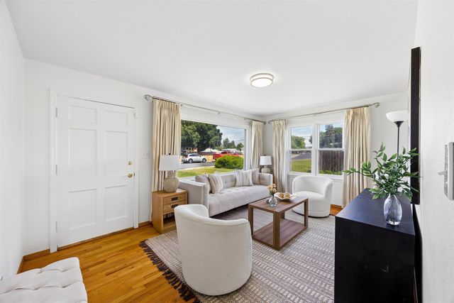 544 E Nebraska Ave, Spokane, WA 99208