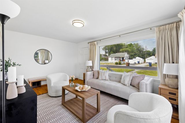 544 E Nebraska Ave, Spokane, WA 99208