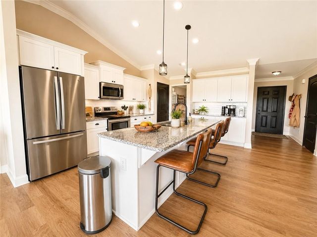 4404 Smokey Rd, Newnan, GA 30263