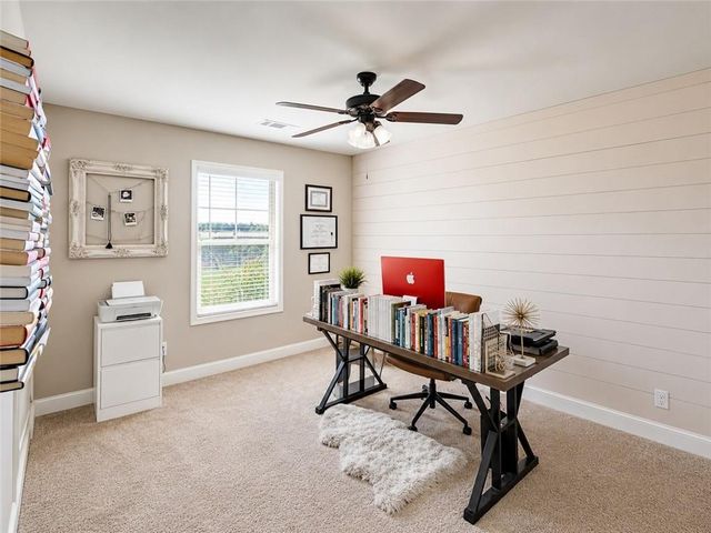 4404 Smokey Rd, Newnan, GA 30263