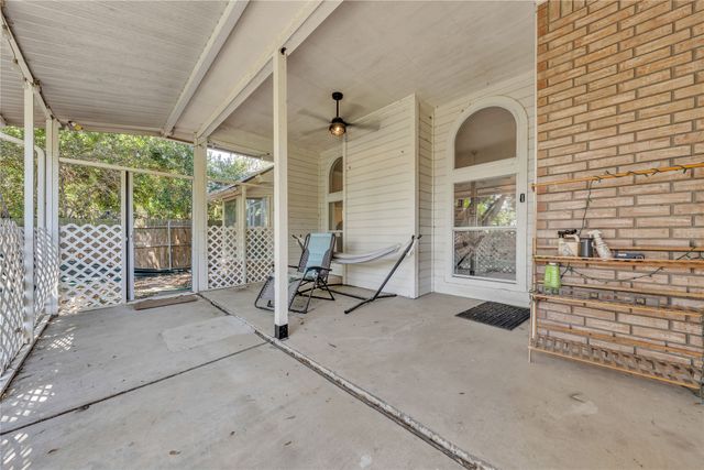 7937 Hunters Glen Drive, Watauga, TX 76148