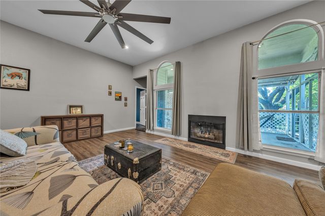 7937 Hunters Glen Drive, Watauga, TX 76148