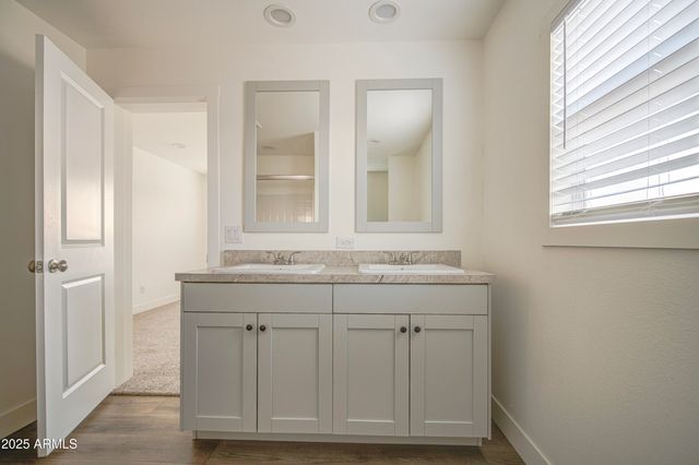 34477 W SOUTH MOUNTAIN Avenue, Tonopah, AZ 85354