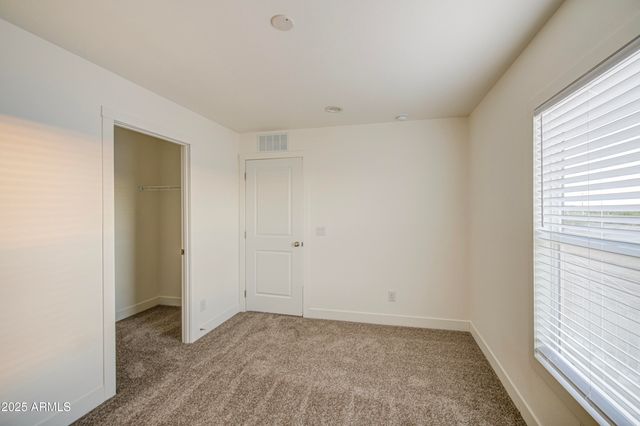 34477 W SOUTH MOUNTAIN Avenue, Tonopah, AZ 85354