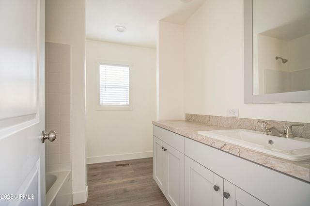 34477 W SOUTH MOUNTAIN Avenue, Tonopah, AZ 85354