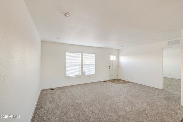 34477 W SOUTH MOUNTAIN Avenue, Tonopah, AZ 85354