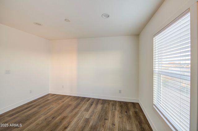 34477 W SOUTH MOUNTAIN Avenue, Tonopah, AZ 85354