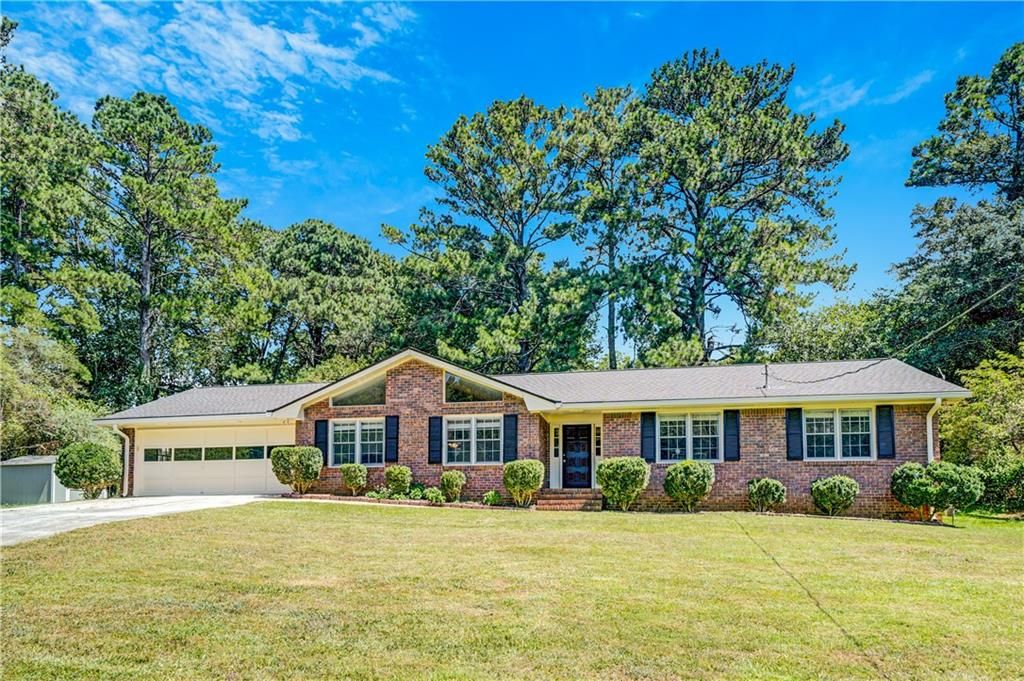 2158 Vivid Court, Stone Mountain, GA 30087