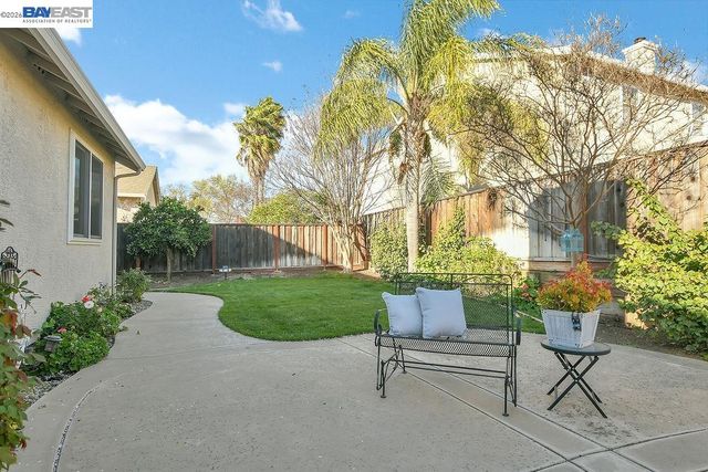 4876 Trenton St, Oakley, CA 94561