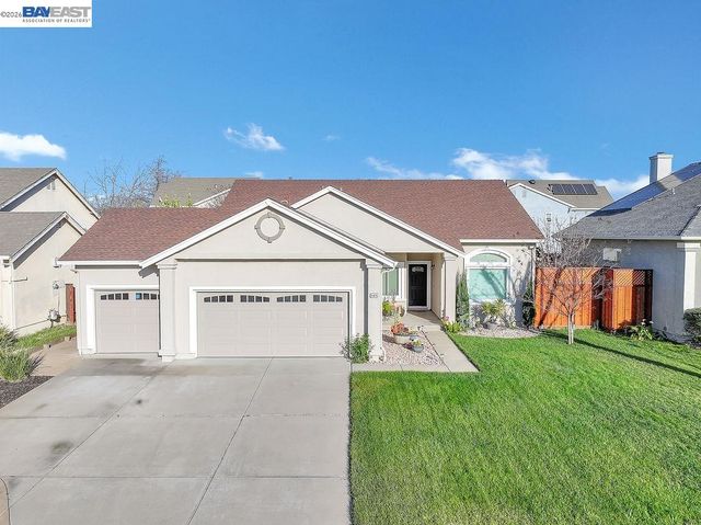 4876 Trenton St, Oakley, CA 94561