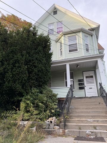 11 Francis 2, Malden, MA 02148