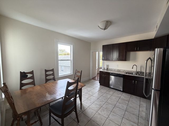 11 Francis 2, Malden, MA 02148