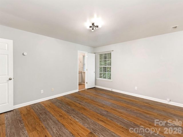 6238 King George Drive, Charlotte, NC 28213