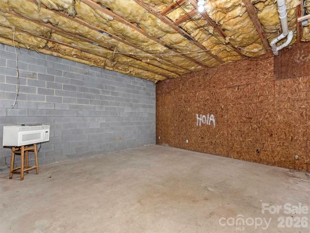 6238 King George Drive, Charlotte, NC 28213