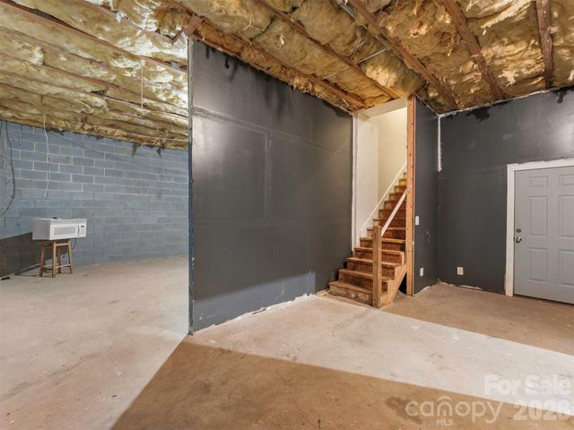 6238 King George Drive, Charlotte, NC 28213