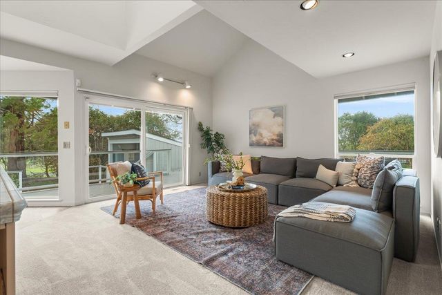 21 Crest Lane, La Selva Beach, CA 95076