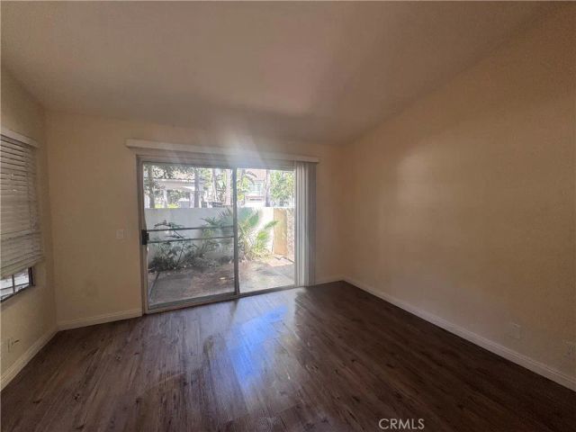 1 ALMADOR, Irvine, CA 92614