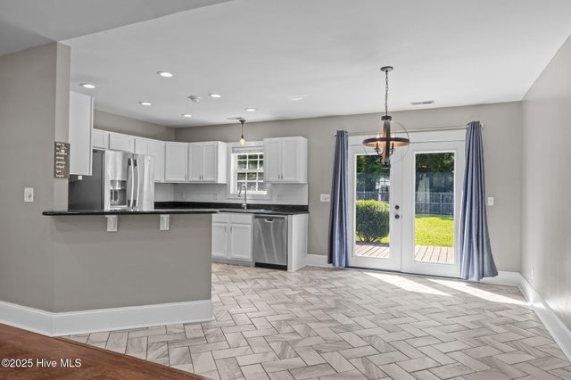 1199 Nine Foot Road, Newport, NC 28570