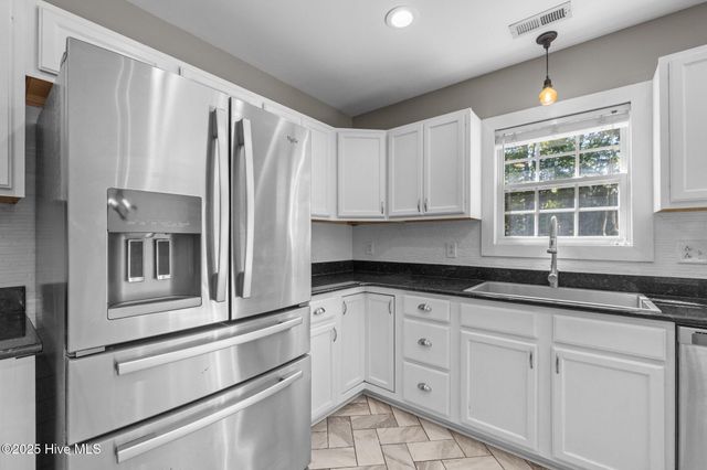 1199 Nine Foot Road, Newport, NC 28570