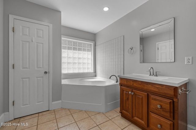 1199 Nine Foot Road, Newport, NC 28570