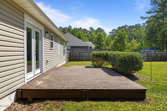 1199 Nine Foot Road, Newport, NC 28570