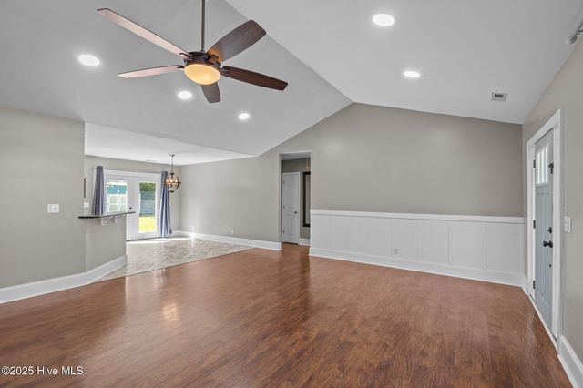 1199 Nine Foot Road, Newport, NC 28570