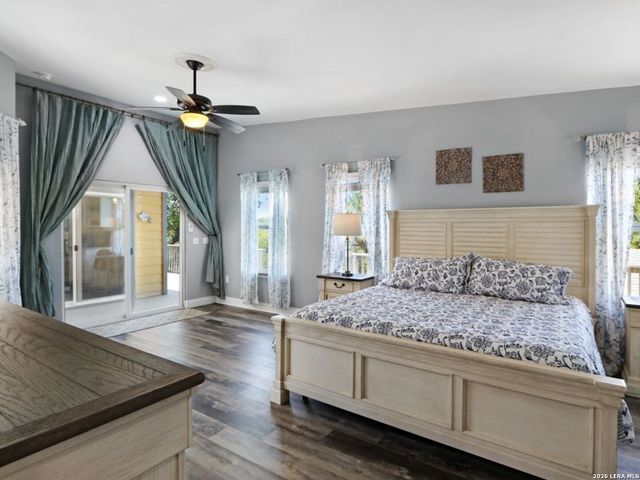 243 CRAZY HORSE TRL, Canyon Lake, TX 78133