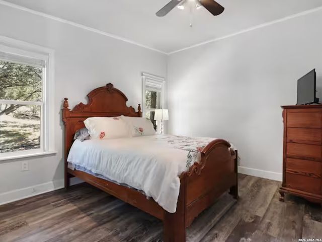 243 CRAZY HORSE TRL, Canyon Lake, TX 78133