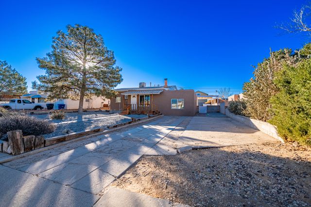 5512 Granite Ave NE, Albuquerque, NM 87110