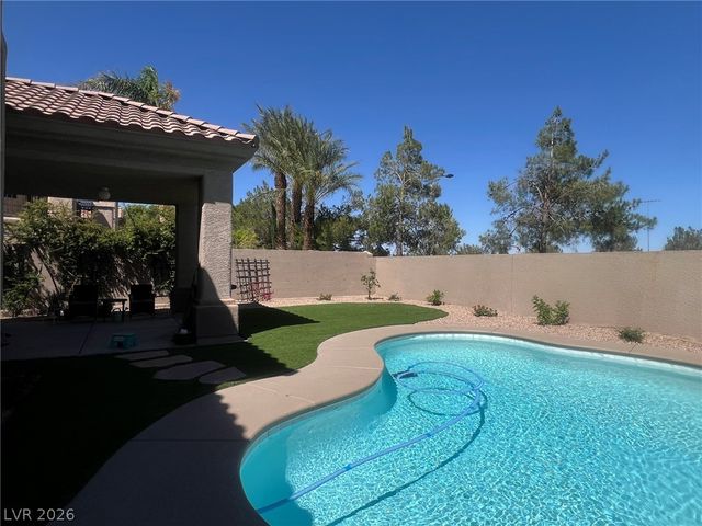 1824 Dolce Drive, Las Vegas, NV 89134