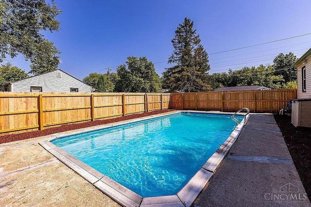 6467 Smith Road, Goshen Twp, OH 45140