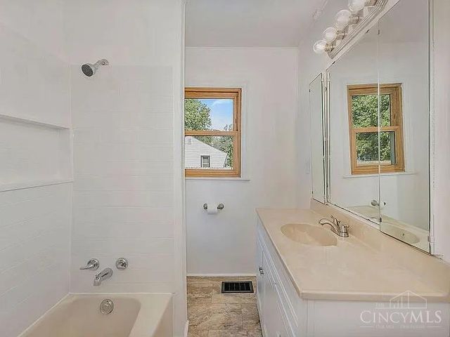 6467 Smith Road, Goshen Twp, OH 45140