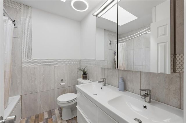 3148 Glastonbury DR, Virginia Beach, VA 23453