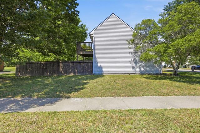 3148 Glastonbury DR, Virginia Beach, VA 23453