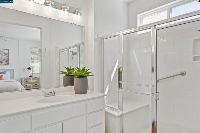 1641 Regent Dr, Brentwood, CA 94513