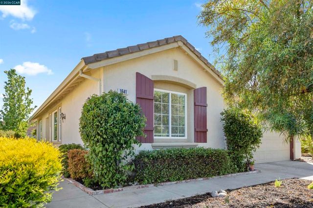 1641 Regent Dr, Brentwood, CA 94513