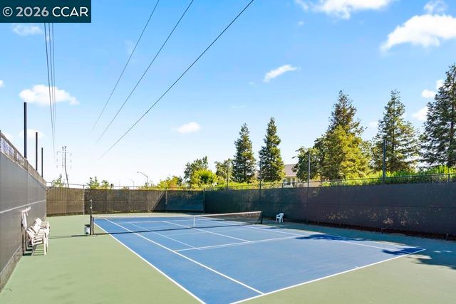 1641 Regent Dr, Brentwood, CA 94513