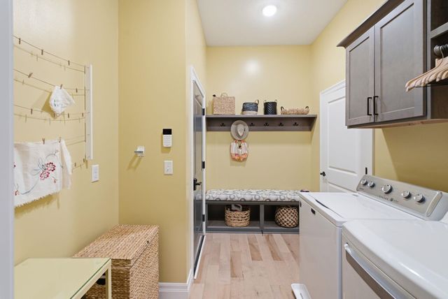 920 E Freedom St, Derby, KS 67037