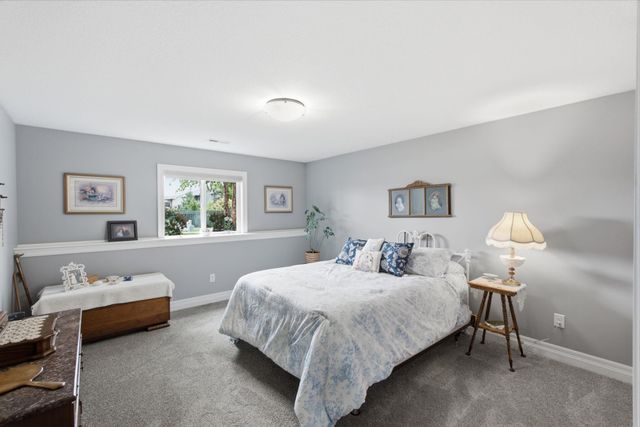 920 E Freedom St, Derby, KS 67037