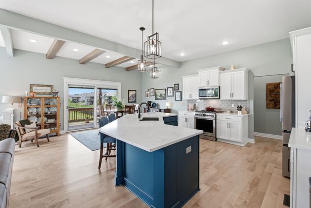 920 E Freedom St, Derby, KS 67037