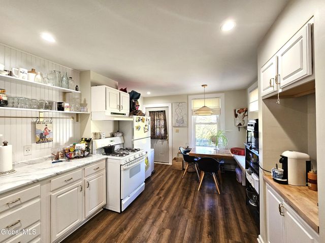 35 Jefferson Street, Troy, NY 12180