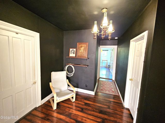 35 Jefferson Street, Troy, NY 12180