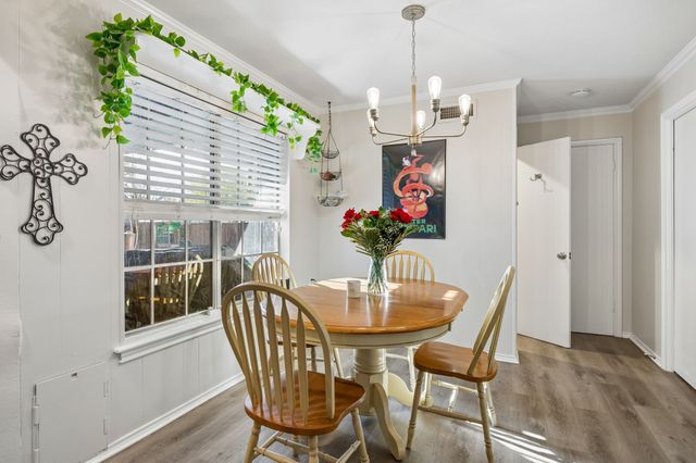 5622 Ledgestone Drive, Dallas, TX 75214