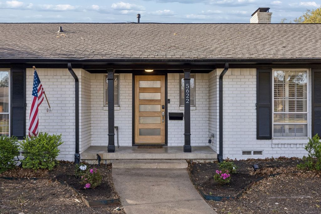 5622 Ledgestone Drive, Dallas, TX 75214