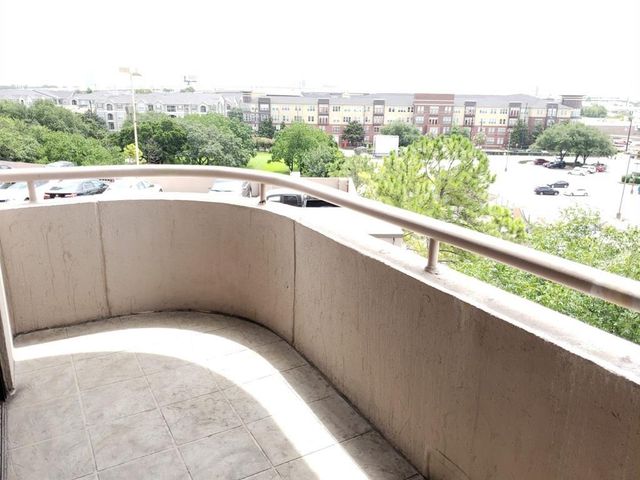 3525 Sage Road 704, Houston, TX 77056