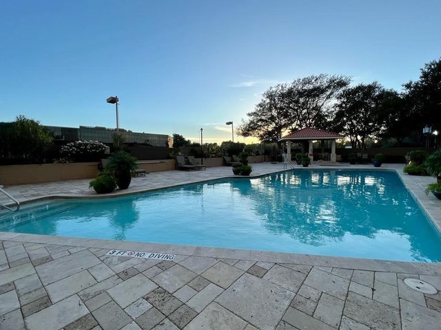 3525 Sage Road 704, Houston, TX 77056