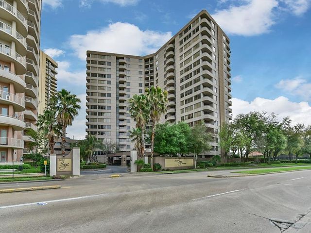 3525 Sage Road 704, Houston, TX 77056